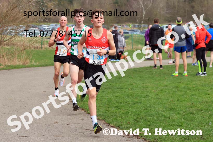 Senior and Veteran Men in the 2024 NECAA Road Relays Champs., Hetton Lyons Country Park, Hetton le Hole, County Durham. Photo: David T. Hewitson/Sports for All Pics